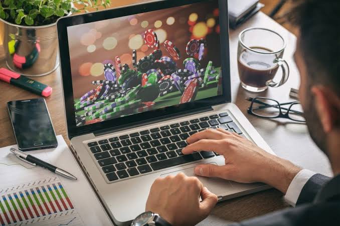 Ζήστε την εμπειρία του Live Online Casino -586715885